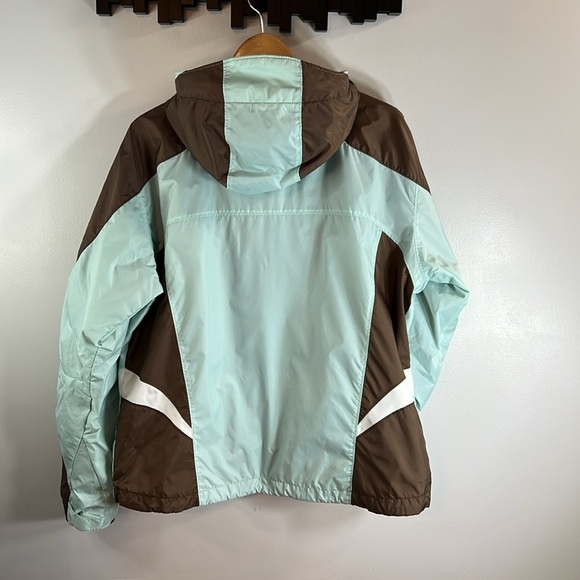 Columbia Packable Rain Jacket Size XL - Picture 6 of 12